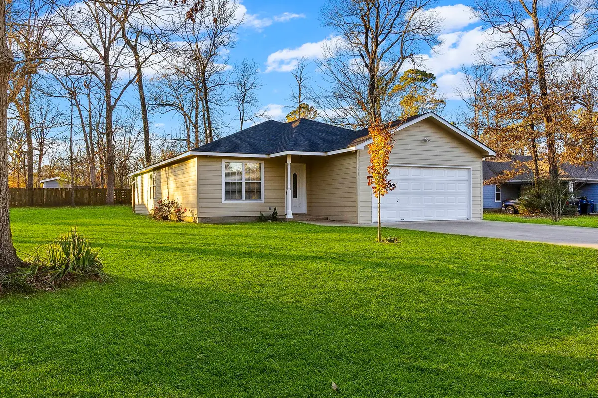 171 Whiteside Drive, Onalaska, TX 77360 - Image #1