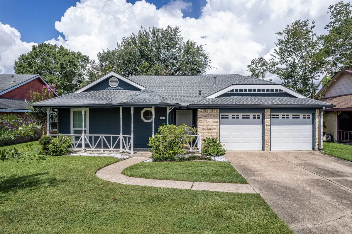 307 Enfield Drive, Highlands, TX 77562 - #1