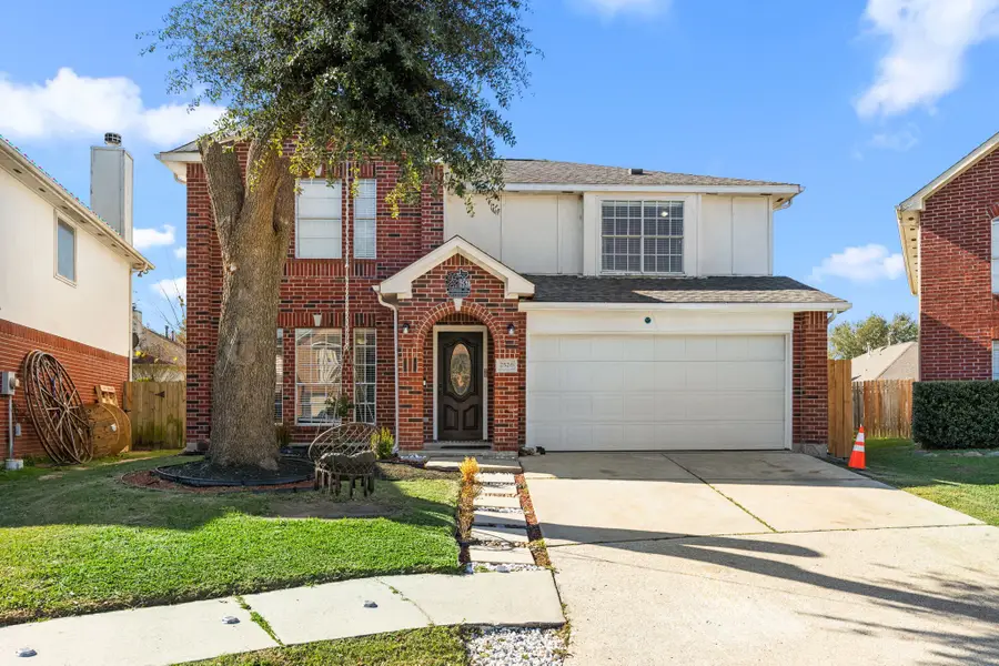 2526 Tomsbrook Drive, Houston, TX 77067 - Image #2