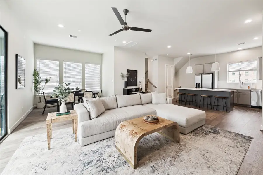 10615 Cascade Ledge Lane, Houston, TX 77025 - Image #2