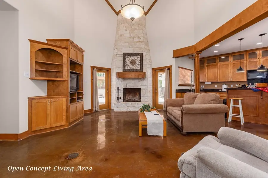 801 Caspers Cove, Hudson, TX 75904 - #3