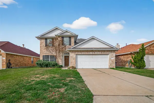 5415 Coastline Street, Baytown, TX 77521