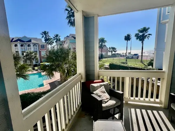 7000 Seawall Boulevard #524, Galveston, TX 77551