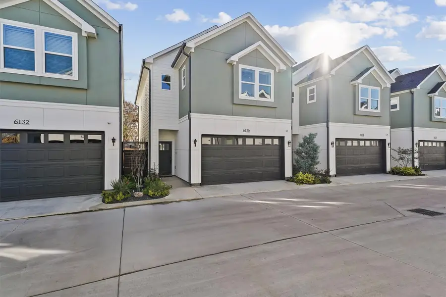 6124 Endeavor Heights Road, Houston, TX 77091 - #2