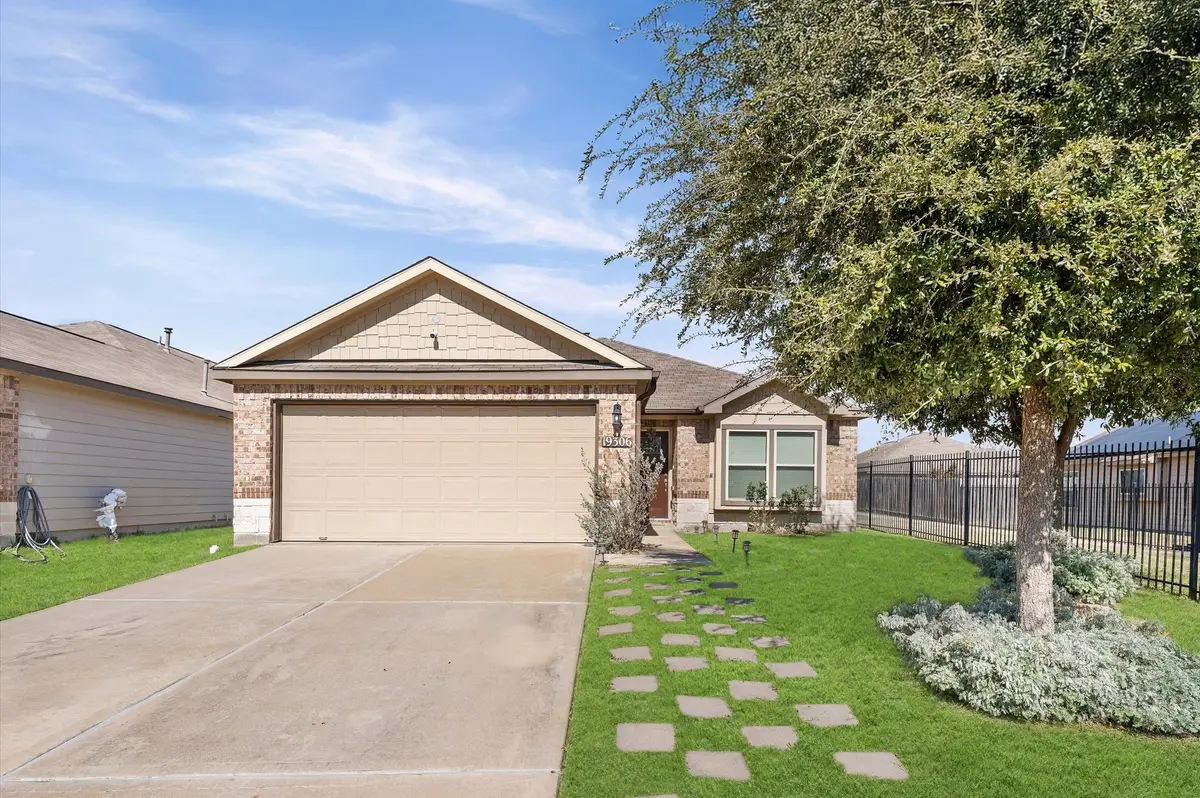 19306 Golden Wave Drive, Katy, TX 77449 - Image #1
