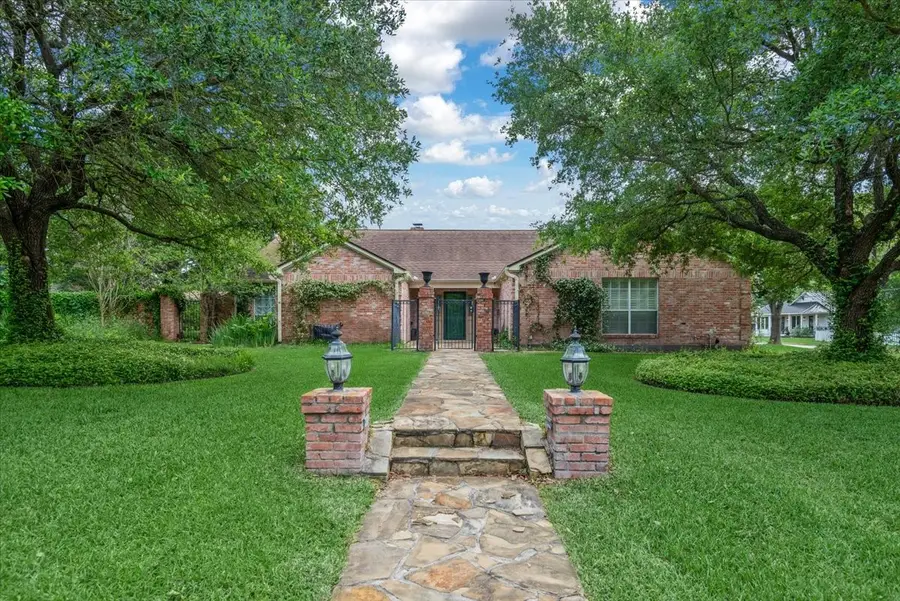 904 Holland Street, Navasota, TX 77868 - #2