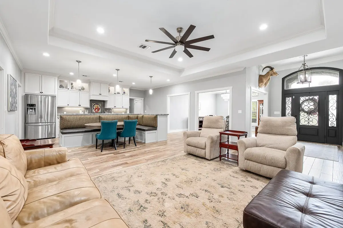 201 Hillcrest Drive, Alvin, TX 77511 - #1