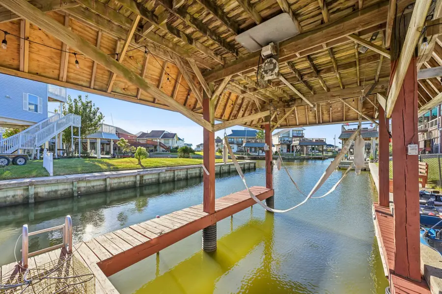 12 N Omega Street, La Marque, TX 77568 - Image #3