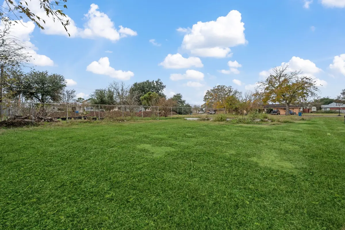 516 8th Street, Hempstead, TX 77445 - Image #1