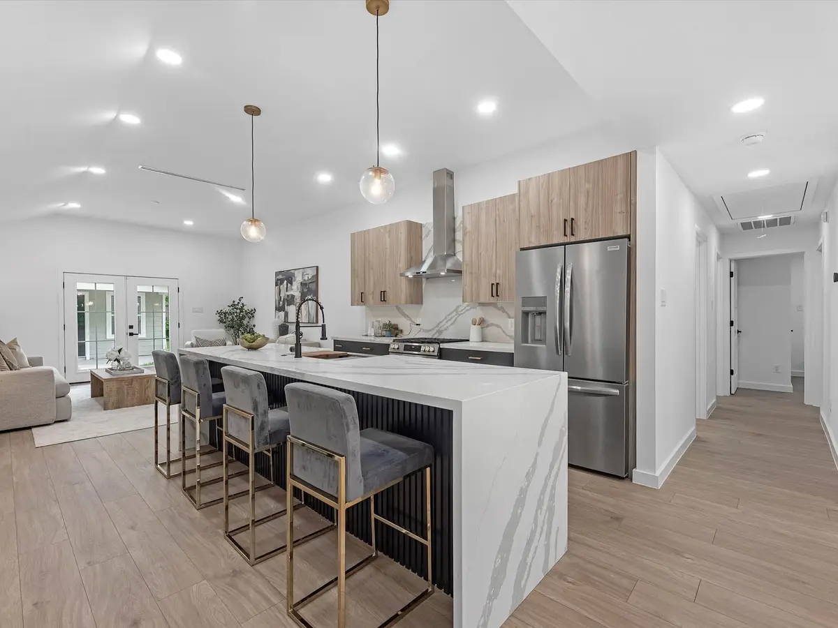 1826 Woodcrest Drive, Houston, TX 77018 - #1