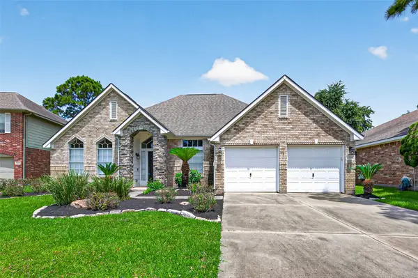 13718 Clareton Lane, Cypress, TX 77429