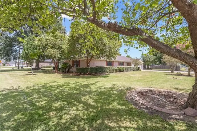 815 Hunter Ridge Lane, Nederland, TX 77627 - #3
