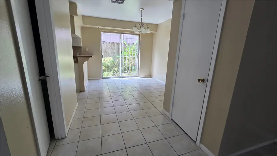1403 Blalock Road #11, Houston, TX 77055 - #3