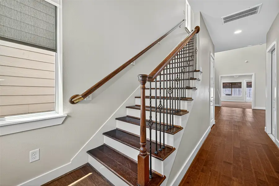 9508 Cedarpost Square Street, Houston, TX 77055 - Image #3