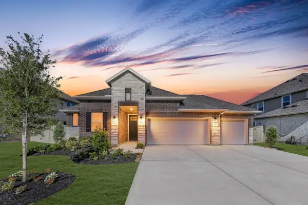3319 Wickfield Pass Lane, League City, TX 77573