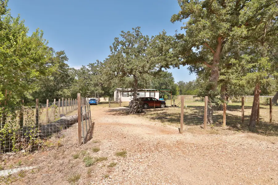 100 Tanglewood Lane, Somerville, TX 77879 - #2