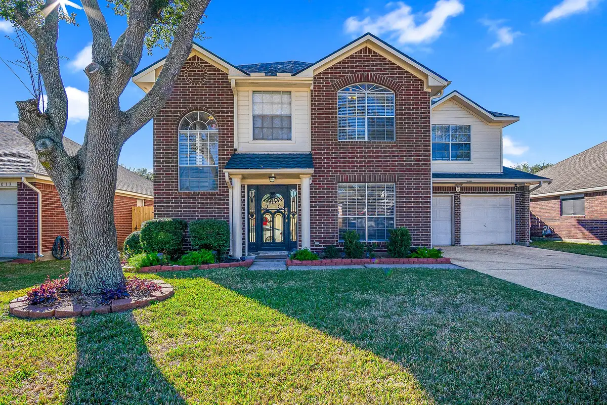 5017 Parkcrest Drive, La Porte, TX 77571 - Image #1