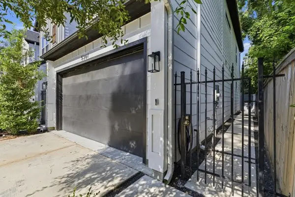 5361 Creekmont Oaks Lane, Houston, TX 77091 - #3