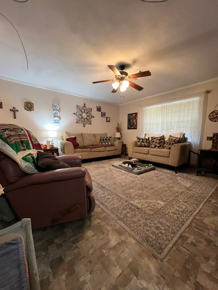 203 Franklin Road, Wharton, TX 77488 - Image #3