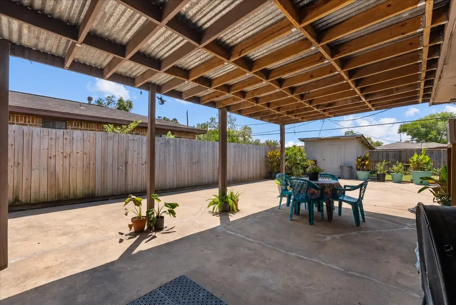 4722 Caroline Street, Seabrook, TX 77586 - #2
