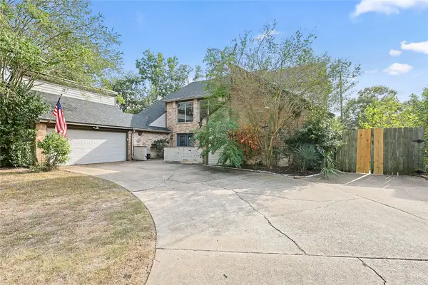 11727 Gardenglen Drive, Houston, TX 77070