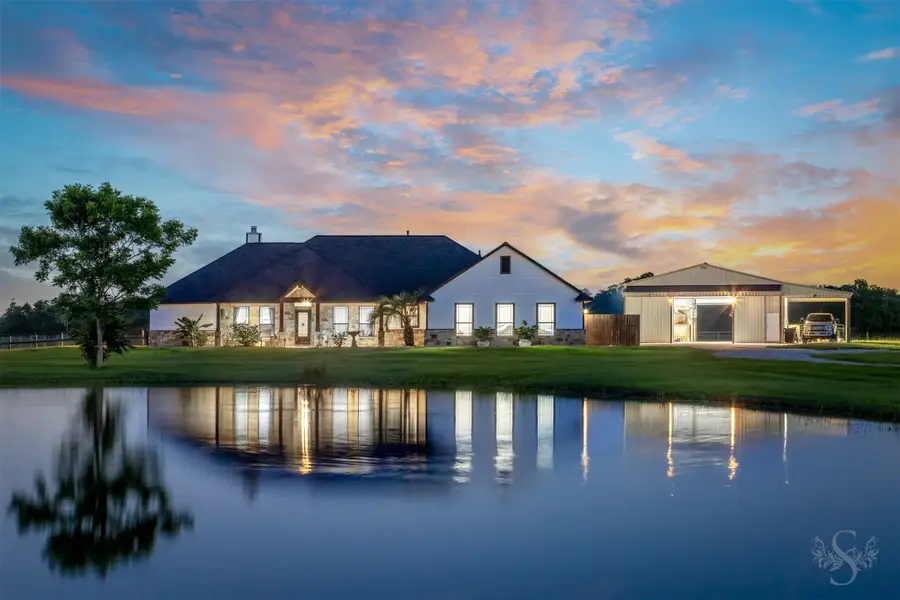 20079 Fm 523, Angleton, TX 77515 - #2