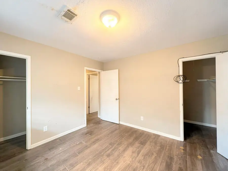 12610 S Coast Drive, Houston, TX 77047 - #2