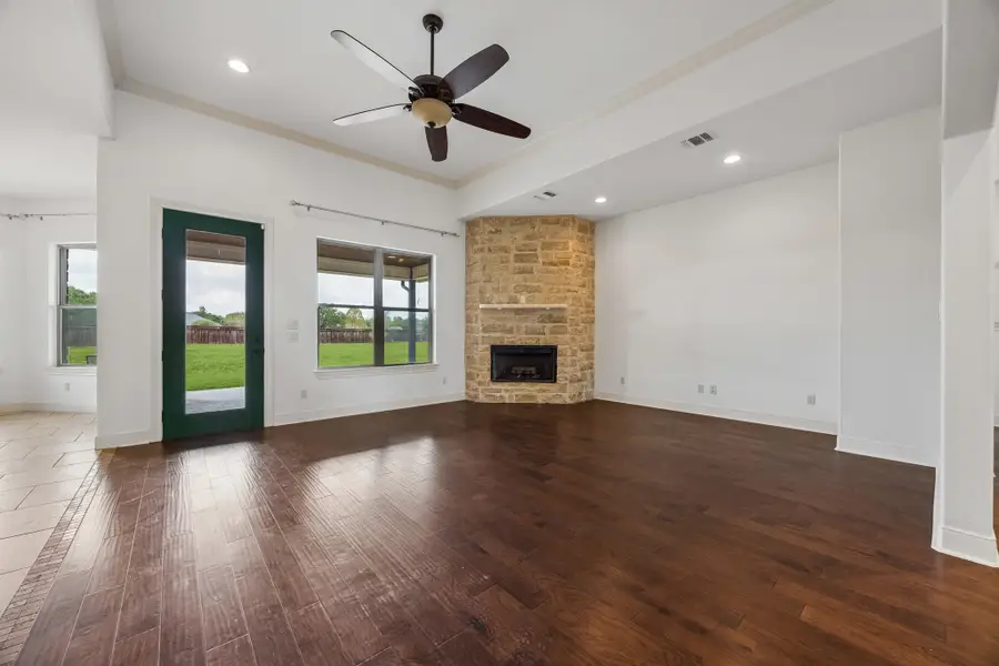 101 Eland Avenue, Bastrop, TX 78602 - #2