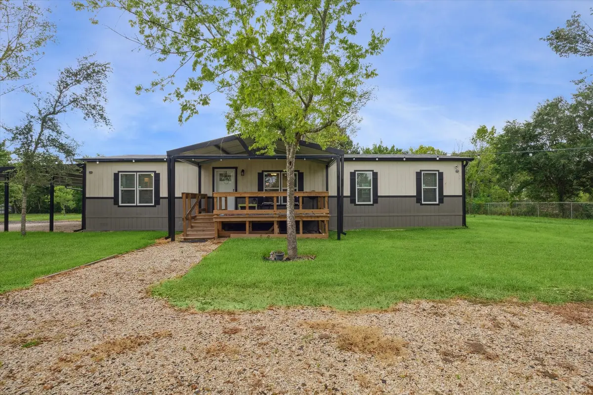 18934 Murphy Road, Alvin, TX 77511 - Image #1