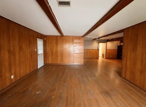 7914 Bellfort Street, Houston, TX 77061