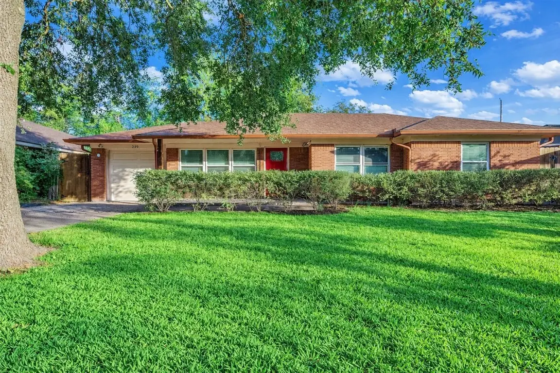 219 E Janisch Road, Houston, TX 77022 - #1