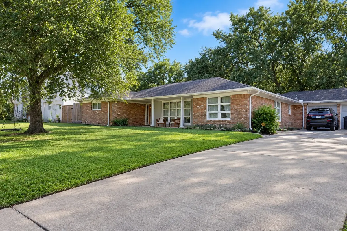 8426 Braes Boulevard, Houston, TX 77025 - #1