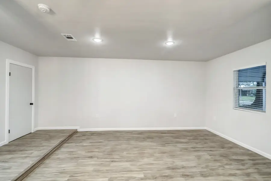 8618 Flossie Mae Street, Houston, TX 77029 - Image #3