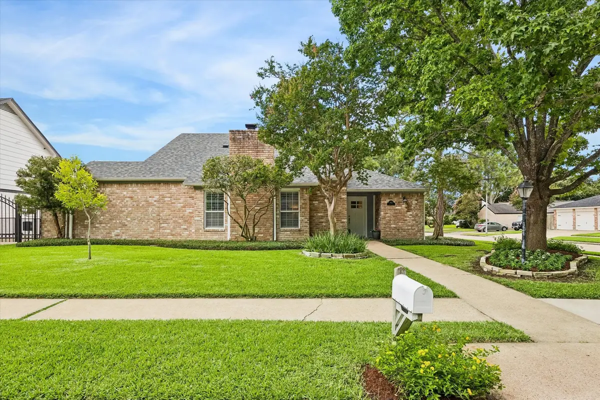 1902 Eagle Falls Street, Houston, TX 77077 - #1