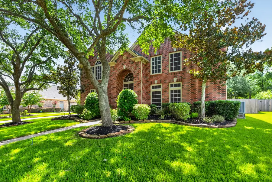 2804 Harvest Hill Drive, Friendswood, TX 77546 - #3