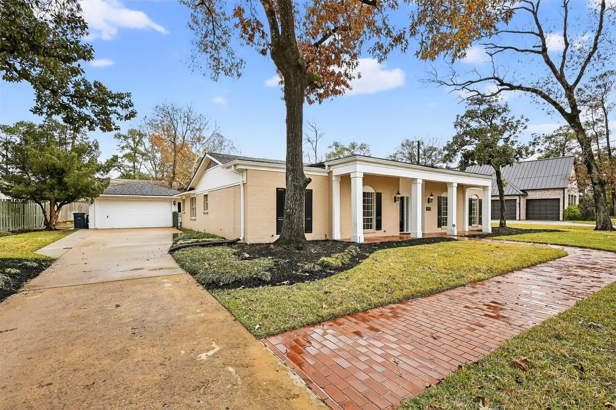 5911 Southern Hills Drive, Houston, TX 77069 - #1