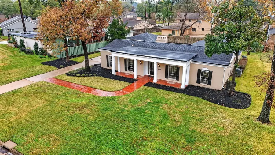 5911 Southern Hills Drive, Houston, TX 77069 - #3