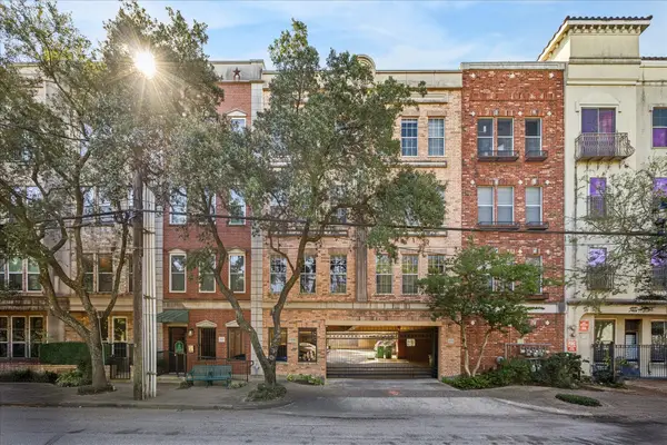 1620 Elgin Street #9, Houston, TX 77004