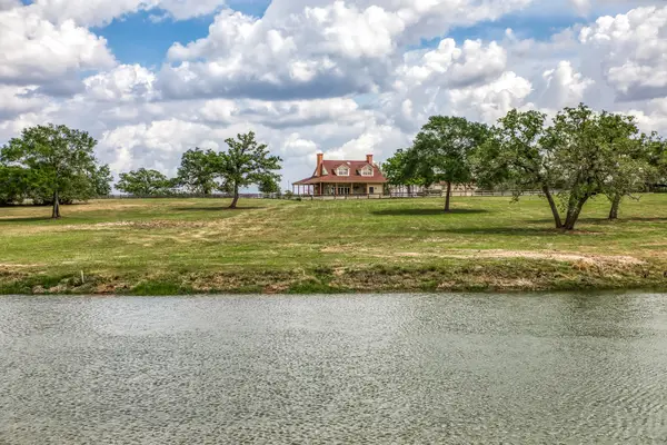 7157 Fm 1697 Tract 3, Carmine, TX 78932
