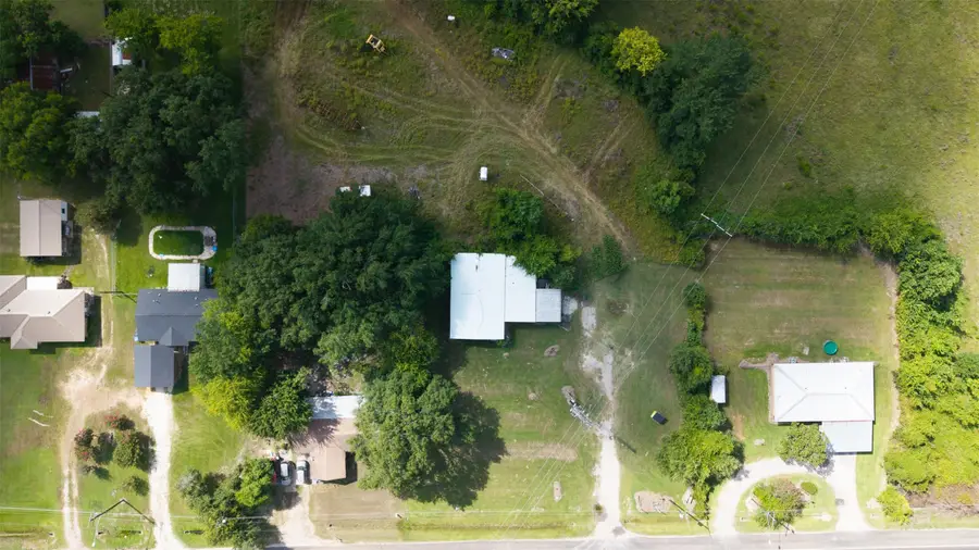 349 E N Hwy 94, Trinity, TX 75862 - #2