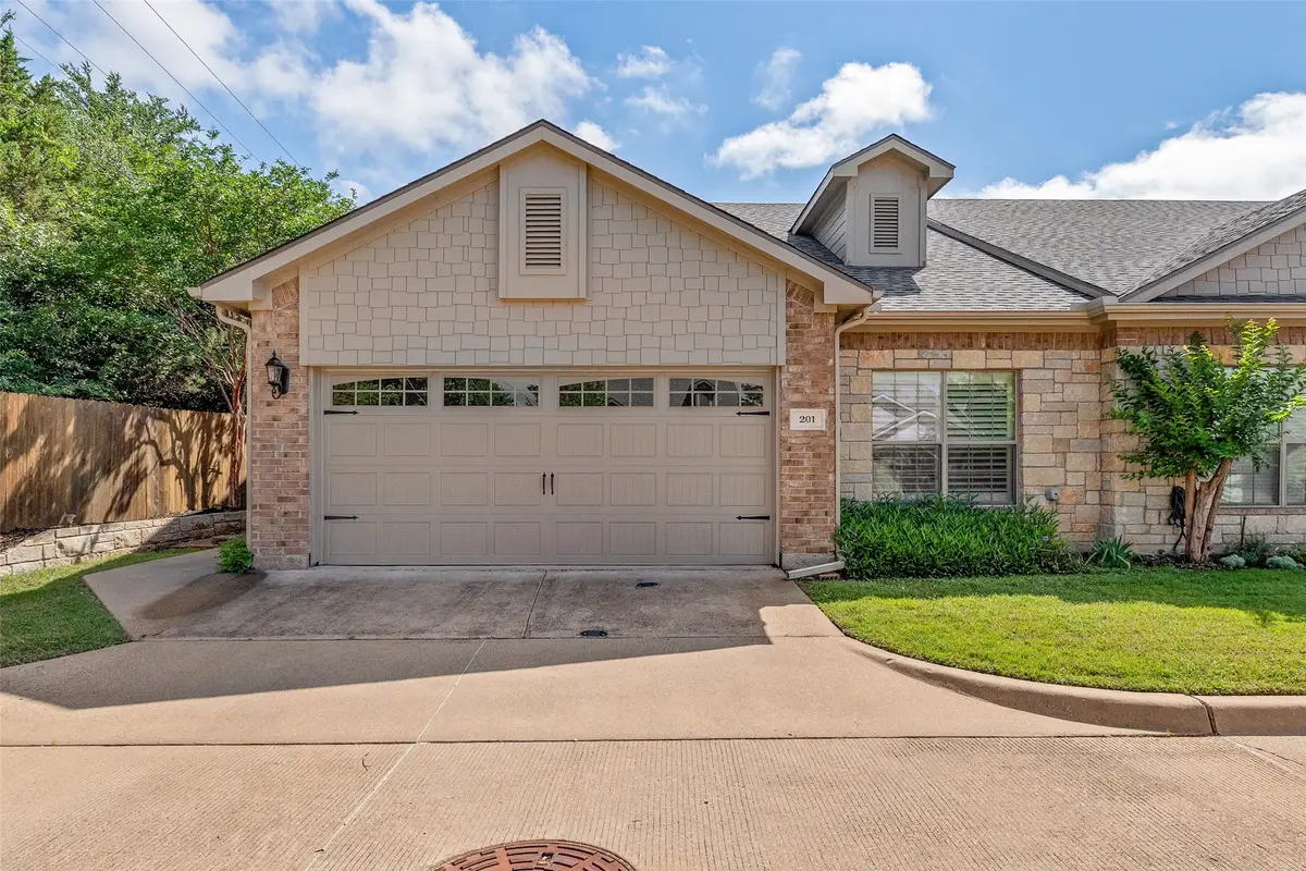 201 Chelsea Court, Granbury, TX 76049 - #1