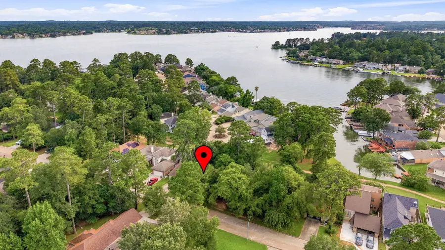 2935 Whitman Drive, Montgomery, TX 77356 - #2