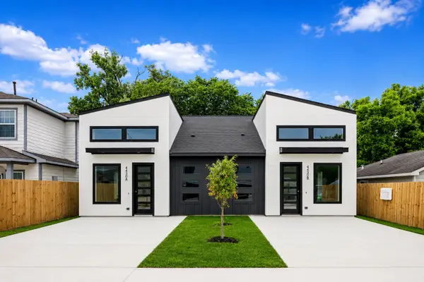 4430 Knoxville Street #A-B, Houston, TX 77051