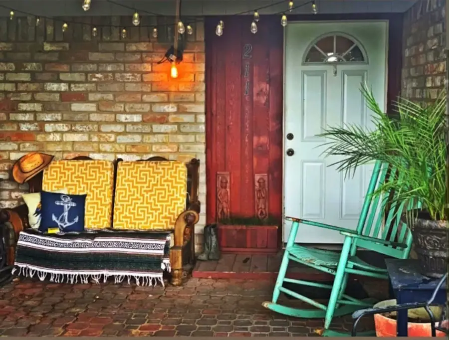 211 Avenue I, Alvin, TX 77511 - Image #3