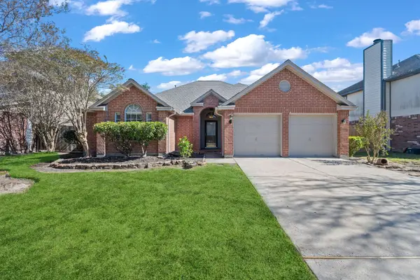 18930 Dee Woods Drive, Humble, TX 77346