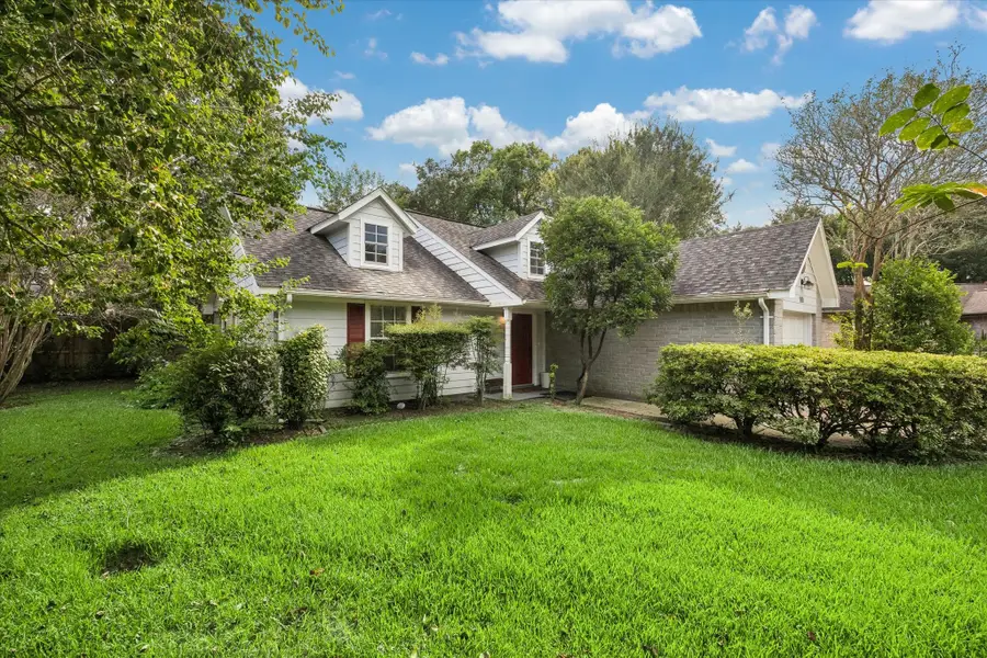 910 Country Place Blvd, Pearland, TX 77584 - #3