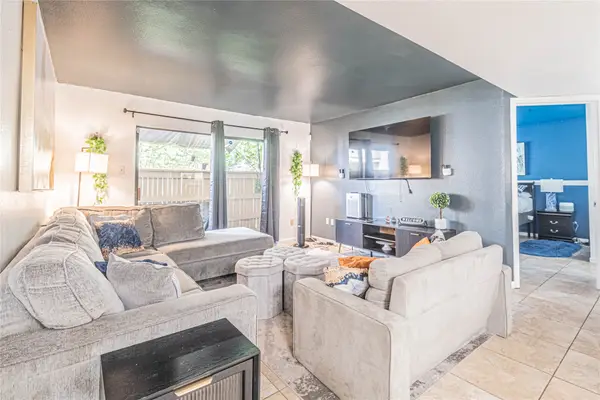 8423 Hearth Drive #4, Houston, TX 77054