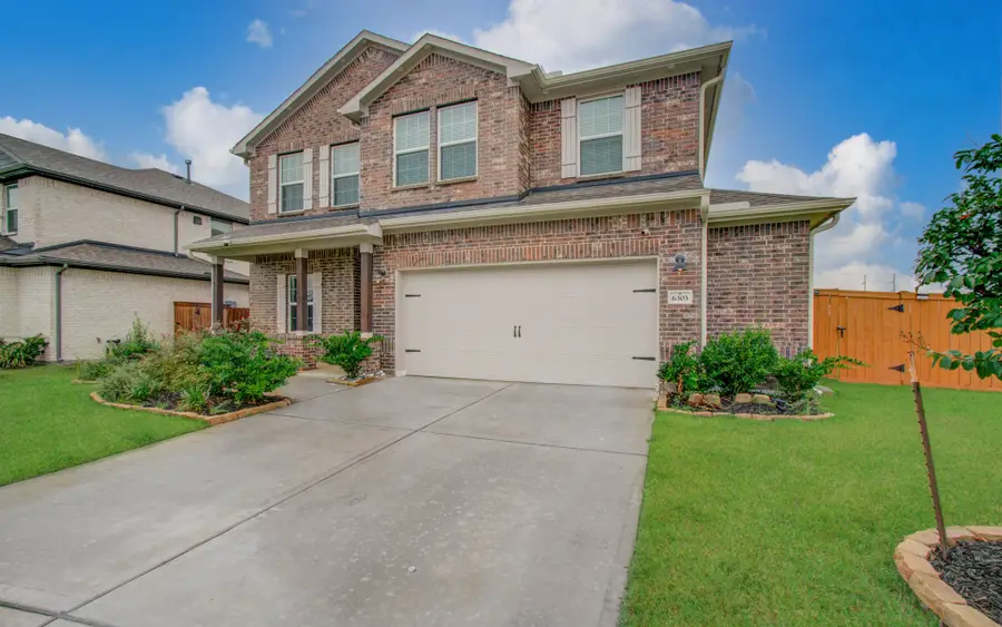 6303 Spanish Moss Drive, Pearland, TX 77584 - #2