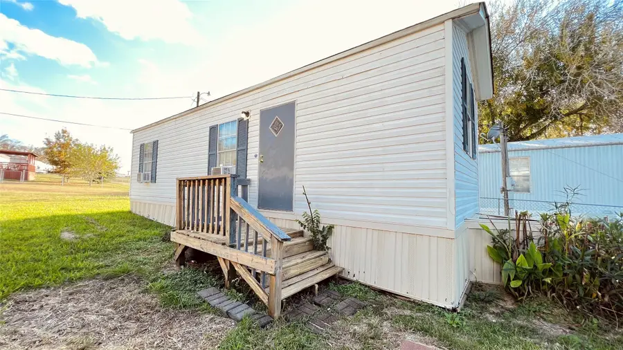 13369 Enchanted Court, Willis, TX 77318 - Image #3