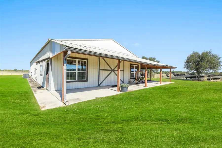 35784 Brumlow Road, Hempstead, TX 77445 - Image #2